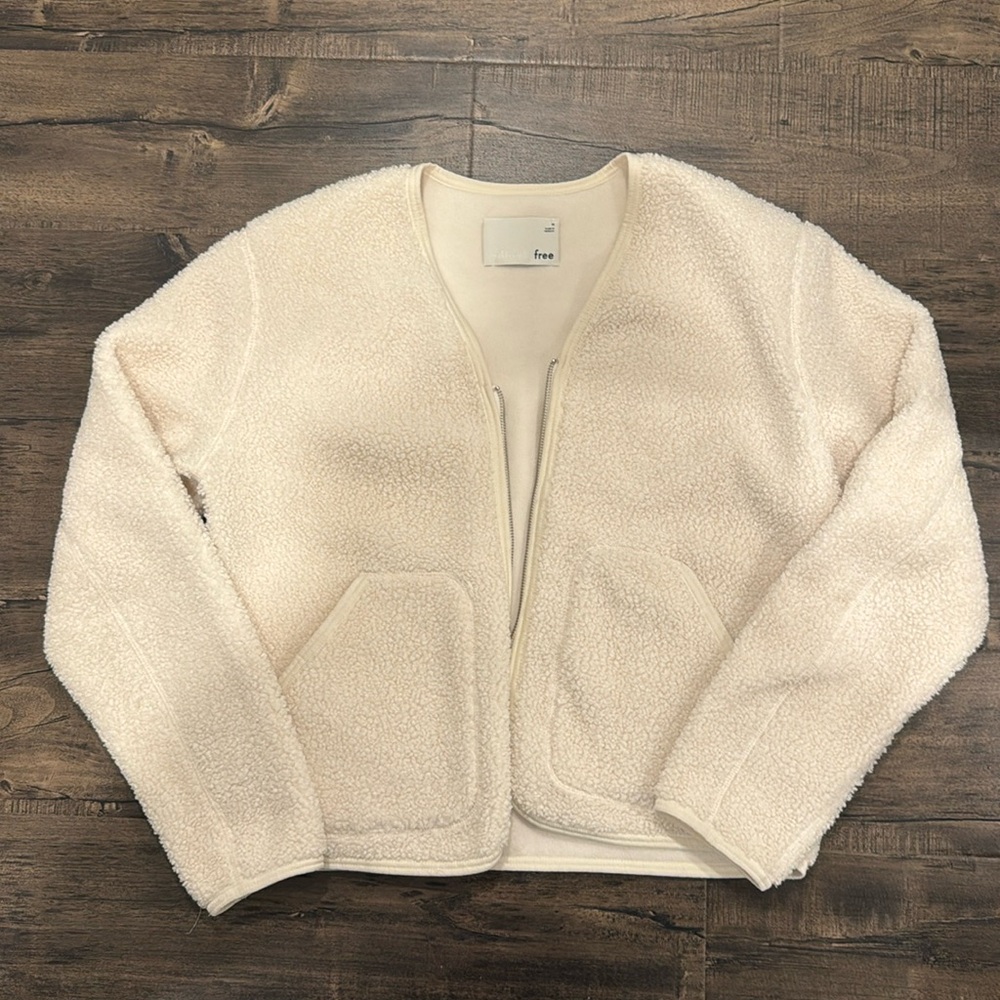 Aritzia x Wilfred Cream Sherpa Jacket